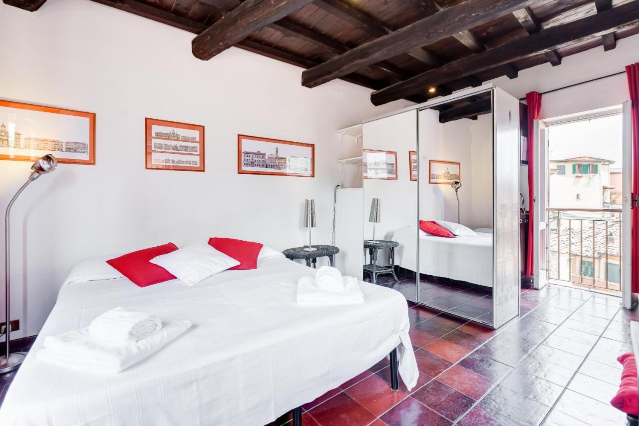 Romantic House With Terrace Rome