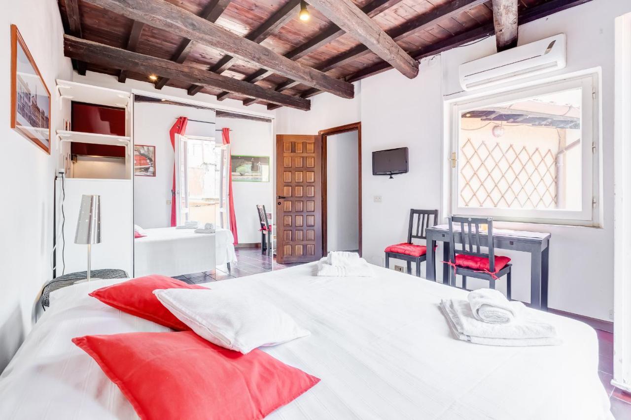 Apartment Romantic House With Terrace Rome